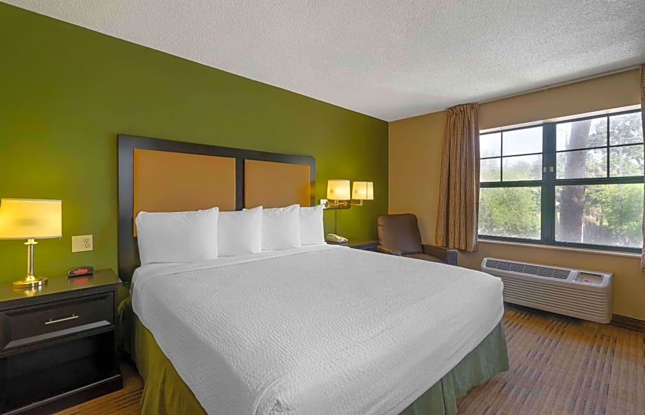 Extended Stay America Suites - Tampa - Airport - Spruce Street