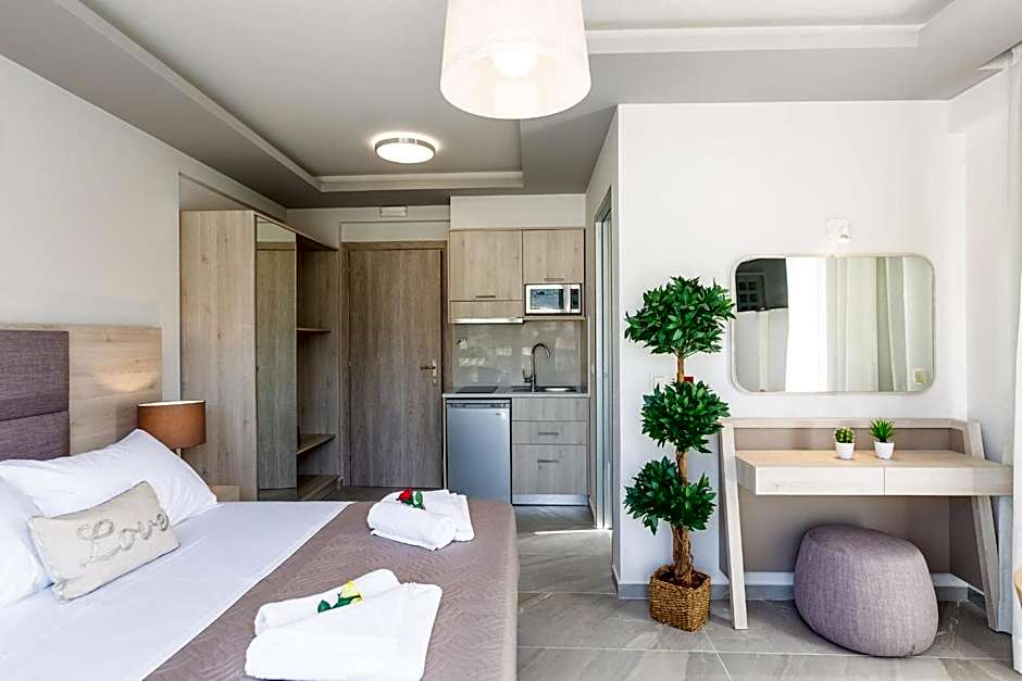 Akrogiali Apartments