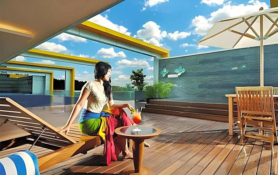 Grand Artos Hotel & Convention