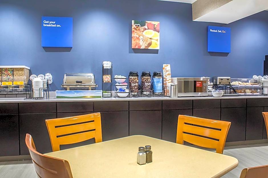 Econo Lodge Ankeny- Des Moines