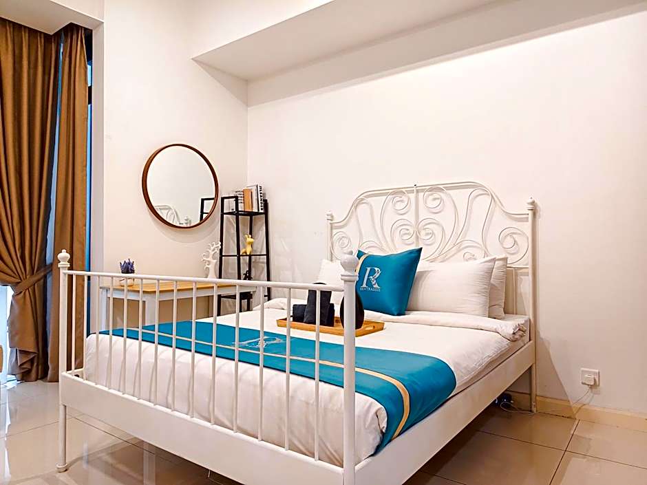 Grand Medini Suites by RR JBcity
