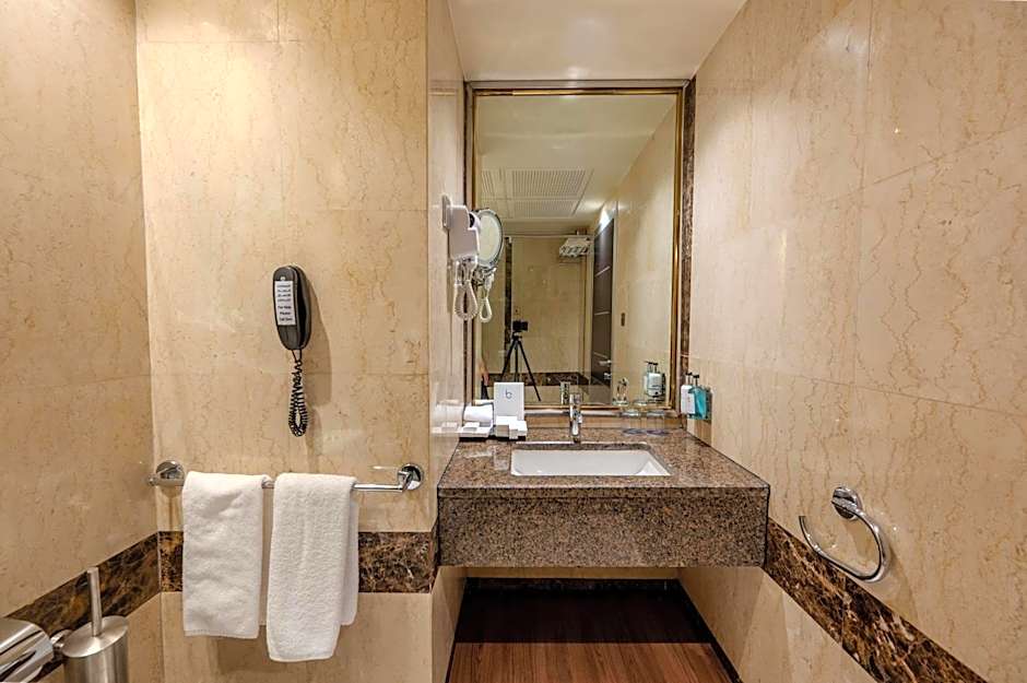 Frontel Al Harithia Hotel