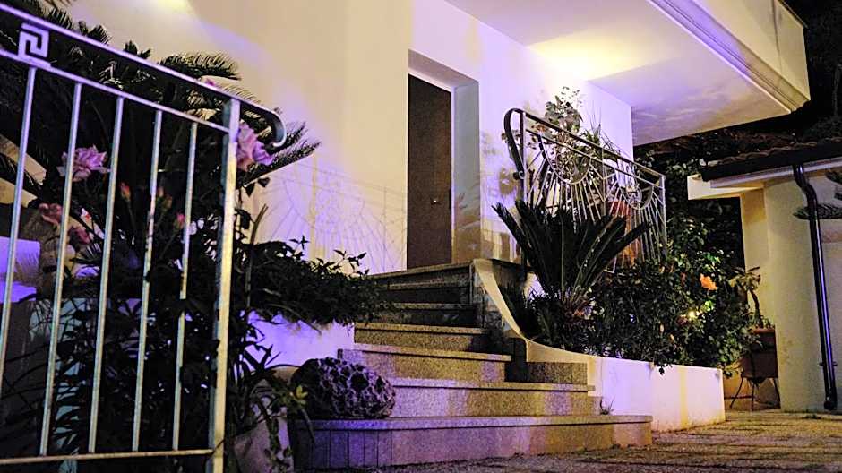 HOTEL MERCURIO SUL MARE - Fish restaurant and private beach