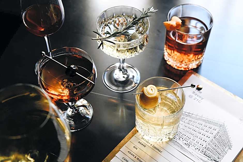 Hotel Savoy Kansas City, Tapestry Collection by Hilton