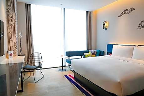 Breezy King Room