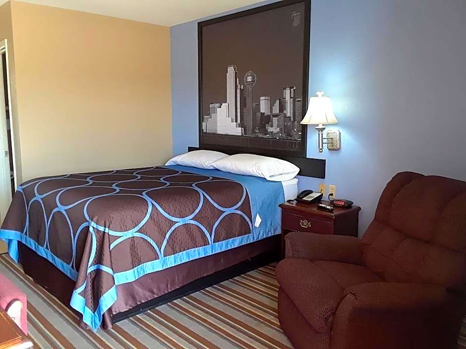 Super 8 by Wyndham Mt. Pleasant TX