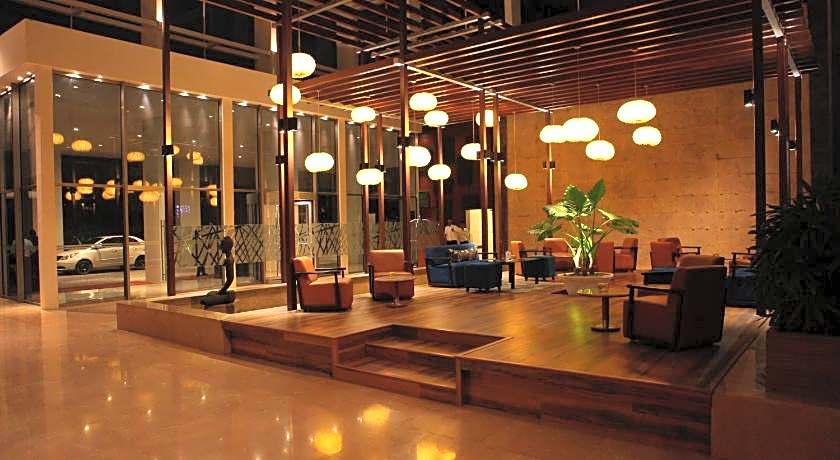 Radisson Blu Plaza Hotel Hyderabad Banjara Hills