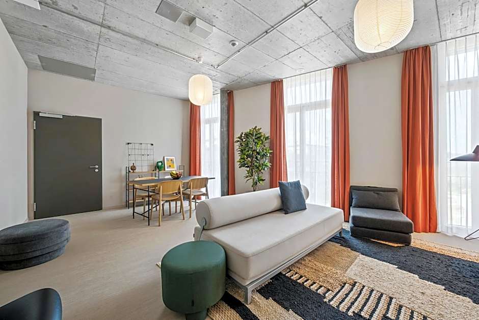 Ariv Apartments & Spaces - self check-in