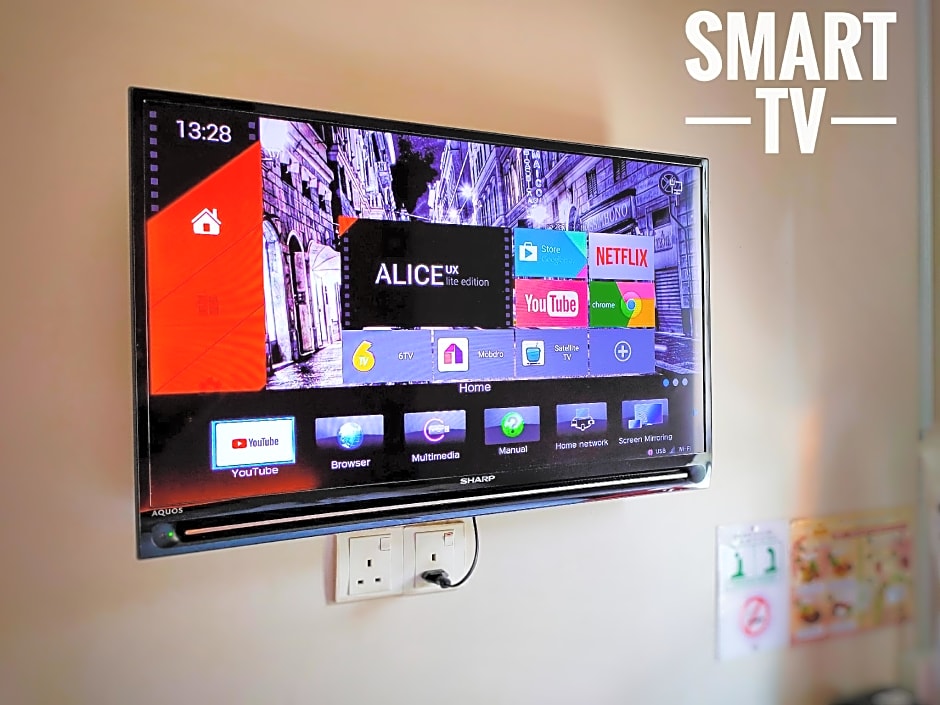 Smile Hotel Danau Kota