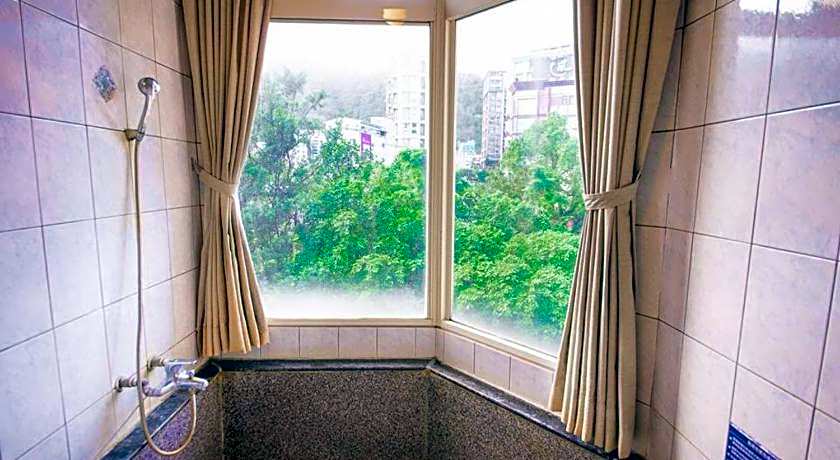 Aoike Hot Spring Hotel