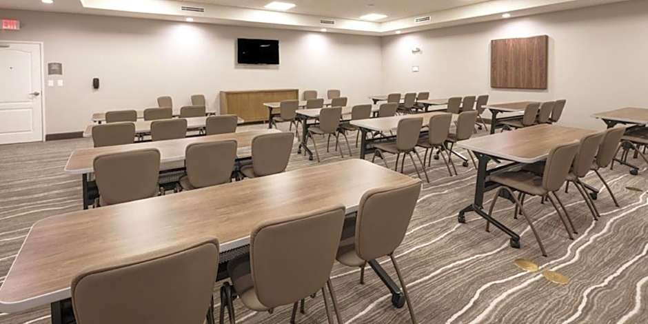 Staybridge Suites Denton By IHG