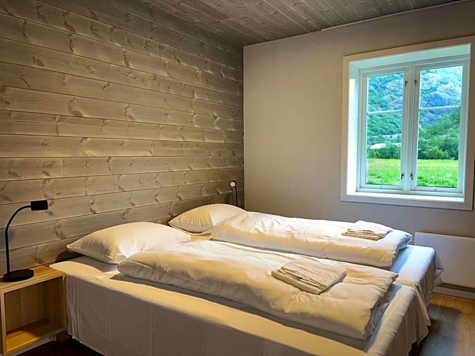 Brekke Gard Hostel