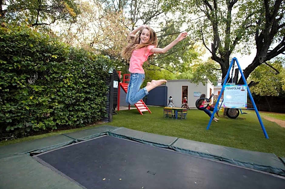 Celtis Country Lodge & Restaurant