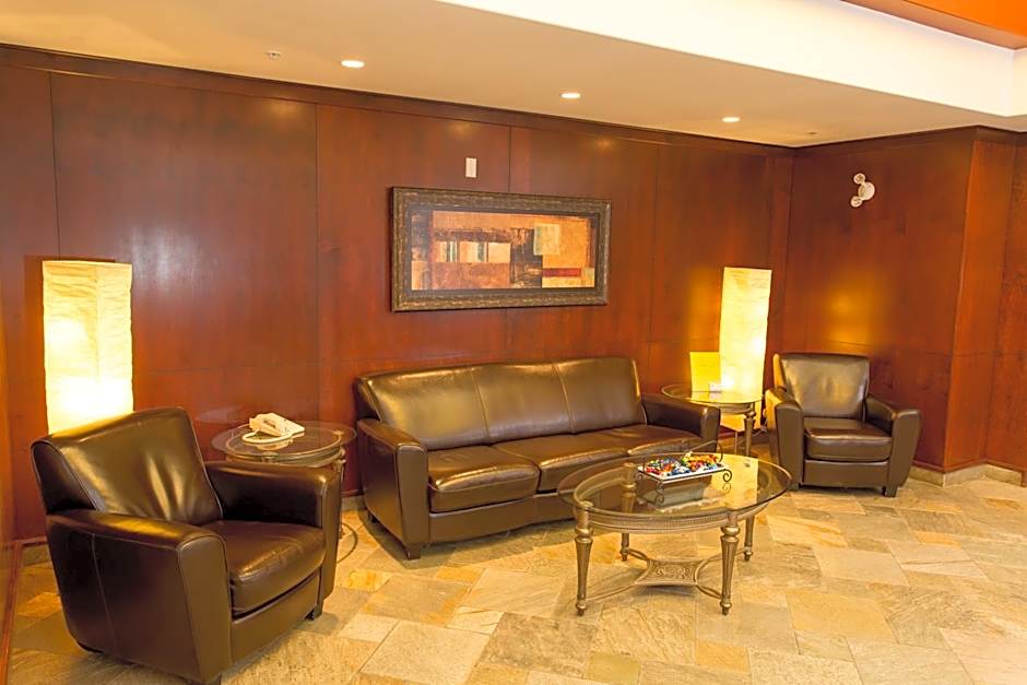 Holiday Inn Express & Suites Drayton Valley By IHG