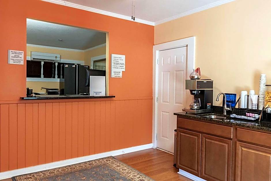 Rodeway Inn & Suites Walhalla