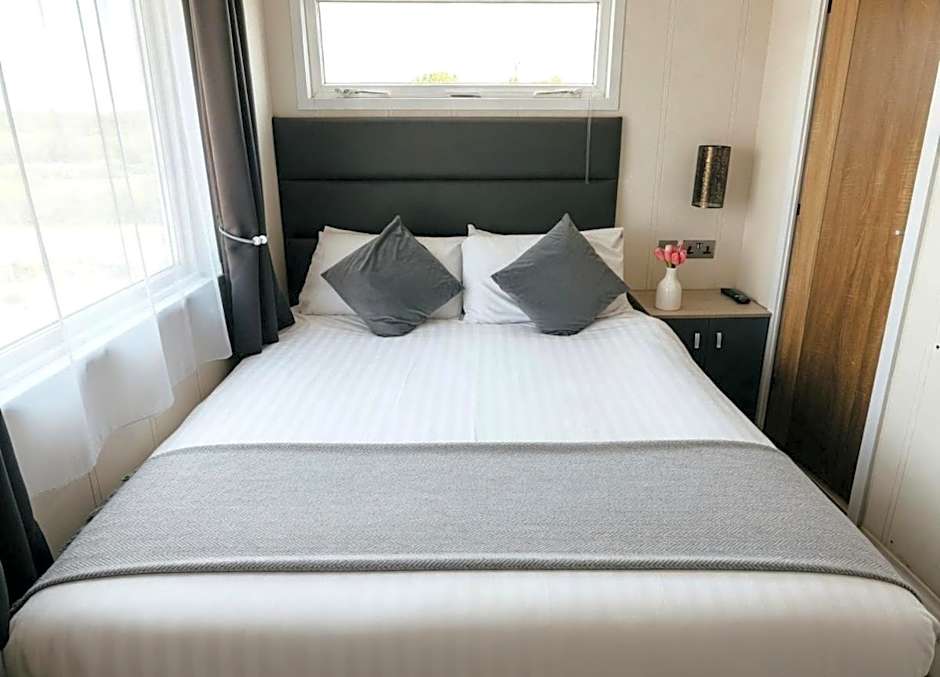 Black Bull Retreat, Barmston with Private Hot Tubs