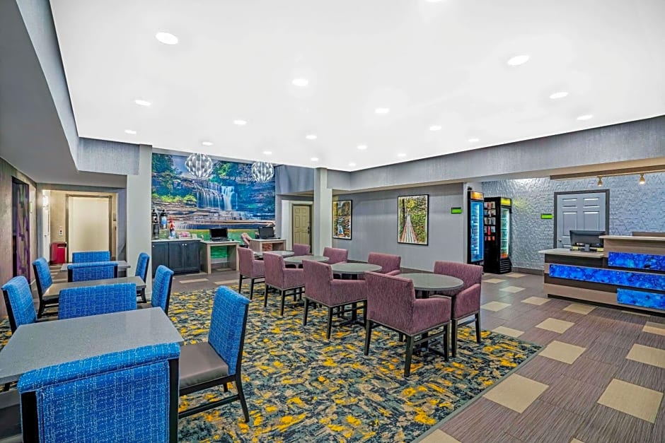 La Quinta Inn & Suites by Wyndham Cookeville