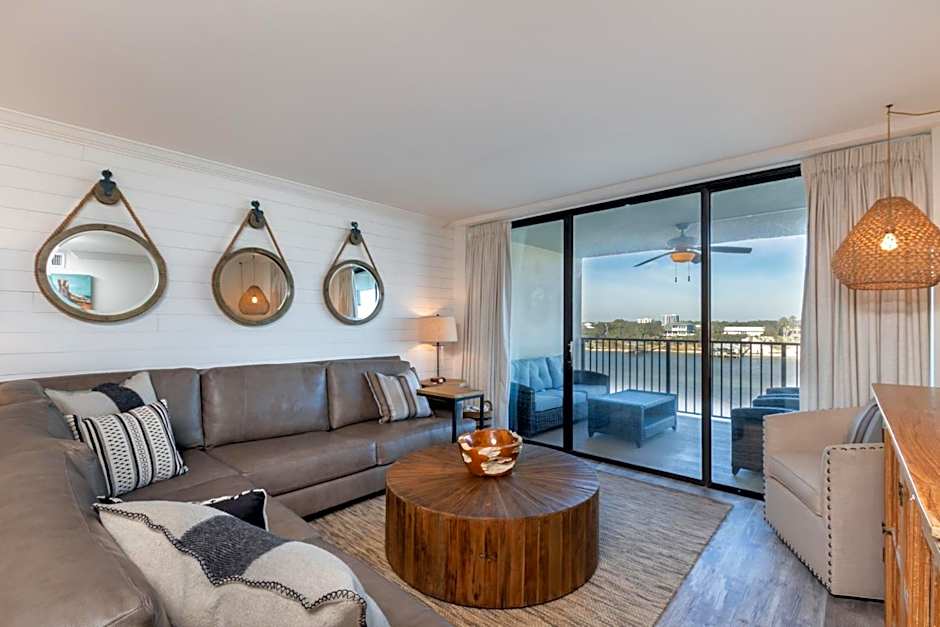 Ole River Hideway, Orange Beach, Updated 2 Bedroom Waterfront Condo, Wind Drift