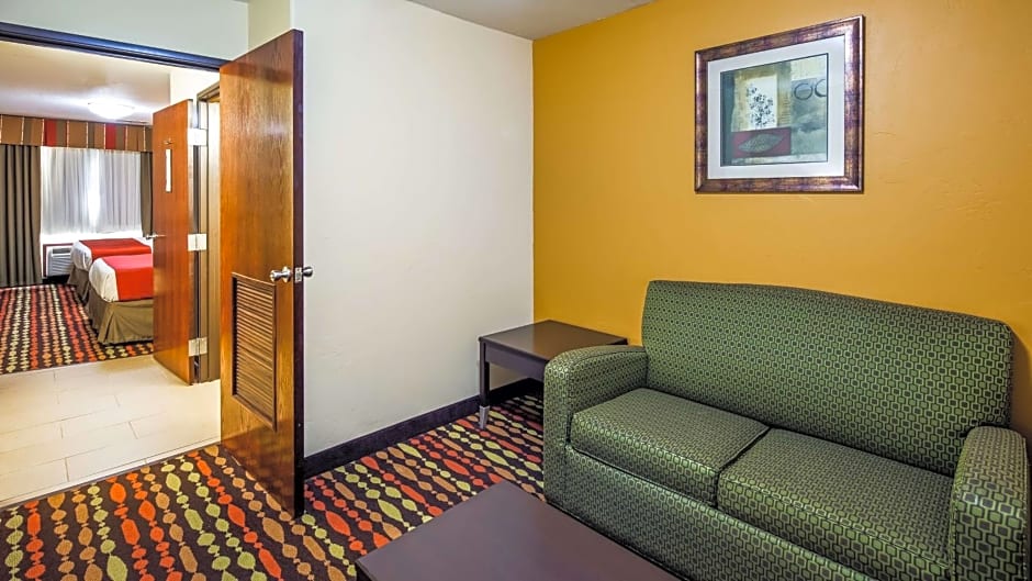 Best Western Greentree Inn & Suites