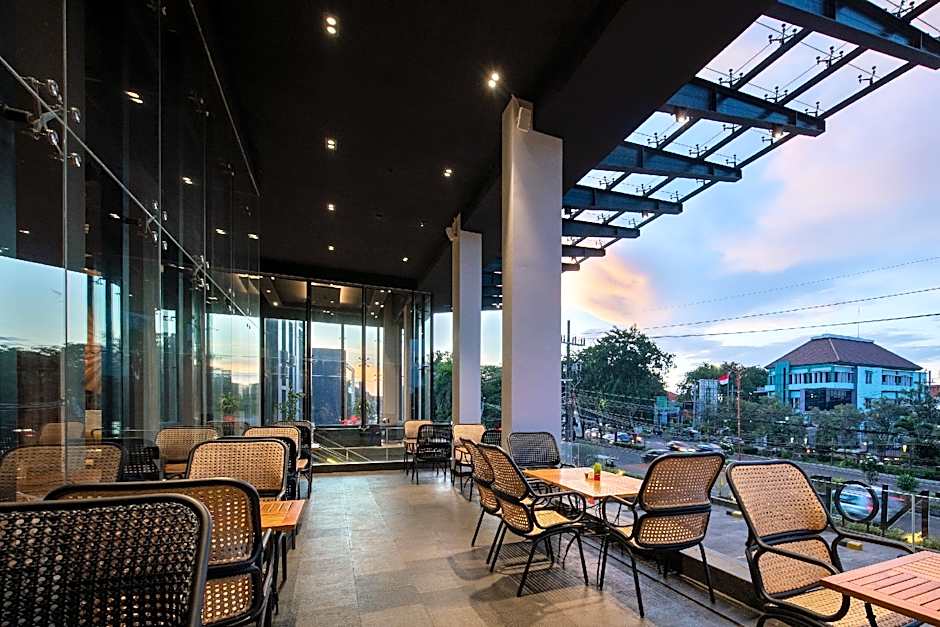 Luminor Hotel Airport Sidoarjo by WH