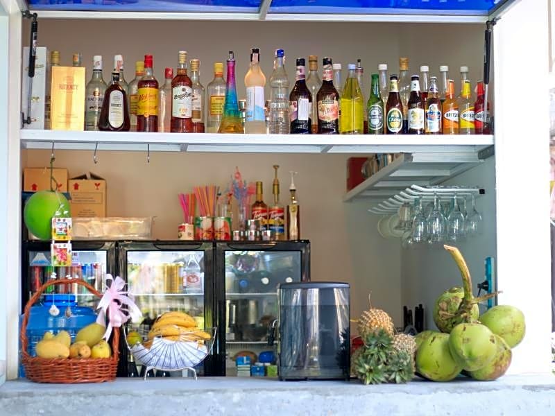 Karon Sea Side Hotel