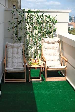 Deluxe Double or Twin Room with Balcony