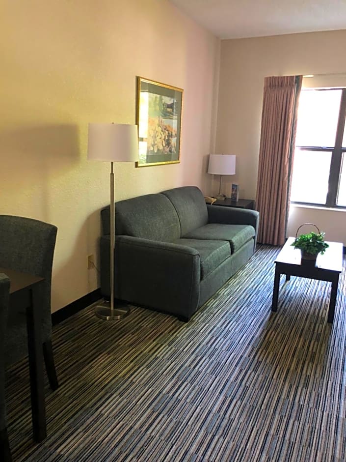 All Season Suites