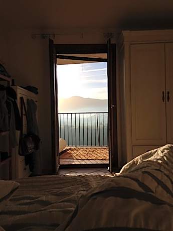 Deluxe Double Room with Private Terrace and Mountain View