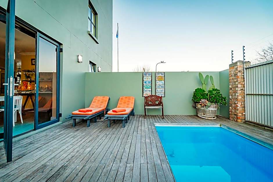 17onWellington Suites