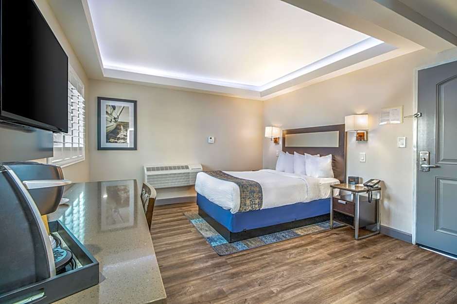 Inn at 50 Long Beach Convention Center