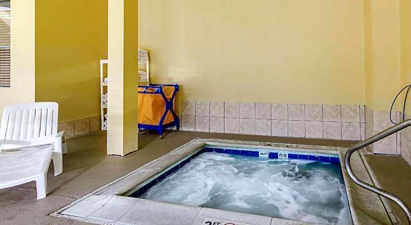 Comfort Suites Wytheville near Conference Center