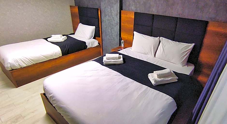 Acar Airport Hotel Plus