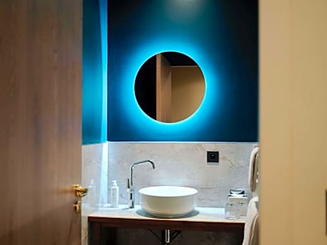 Superior Double Room - City Side