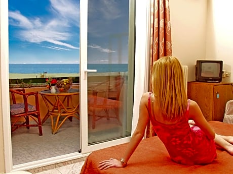Hotel Platon Beach