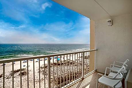 Queen Room with Two Queen Beds and Gulf View - Non-Smoking