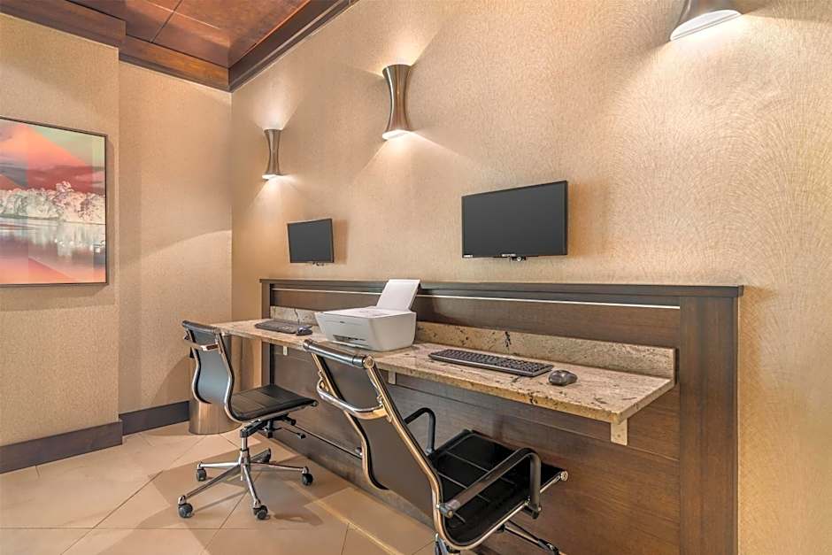 Best Western Plus Waltham Boston