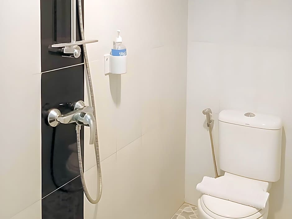 Sans Hotel Finest Medan