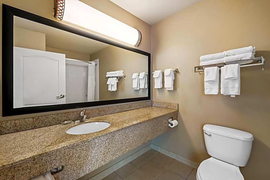 Country Inn & Suites by Radisson, Red Wing, MN