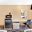 Microtel Inn & Suites By Wyndham Clear Lake
