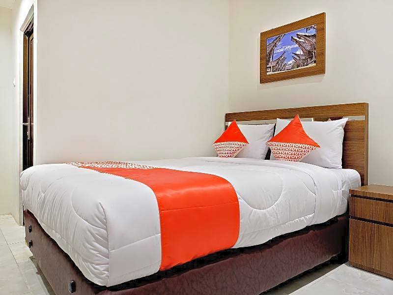 Super OYO 2756 Anata