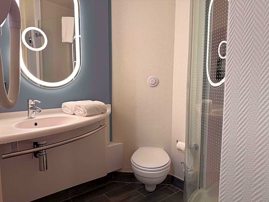 ibis Martigues