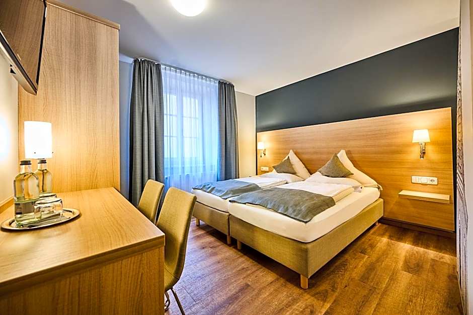 Hotel & Gasthaus DAS RÖHRL Straubing