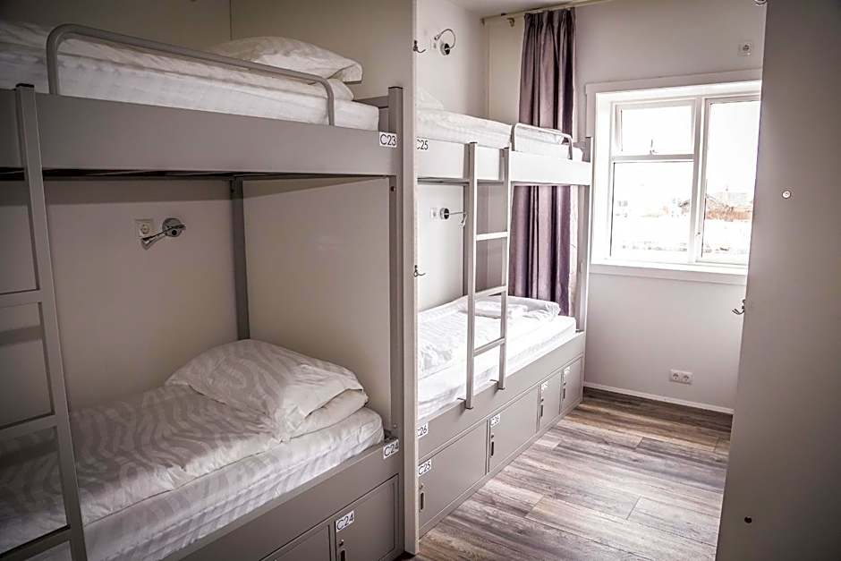 Photo 1 of 7 of 6-Bed Mixed Dormitory Room