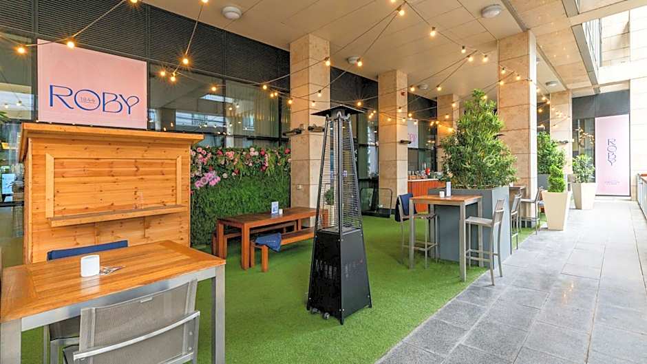 Holiday Inn Manchester - City Centre By IHG
