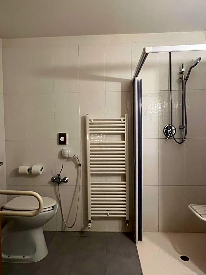 Master Hotel