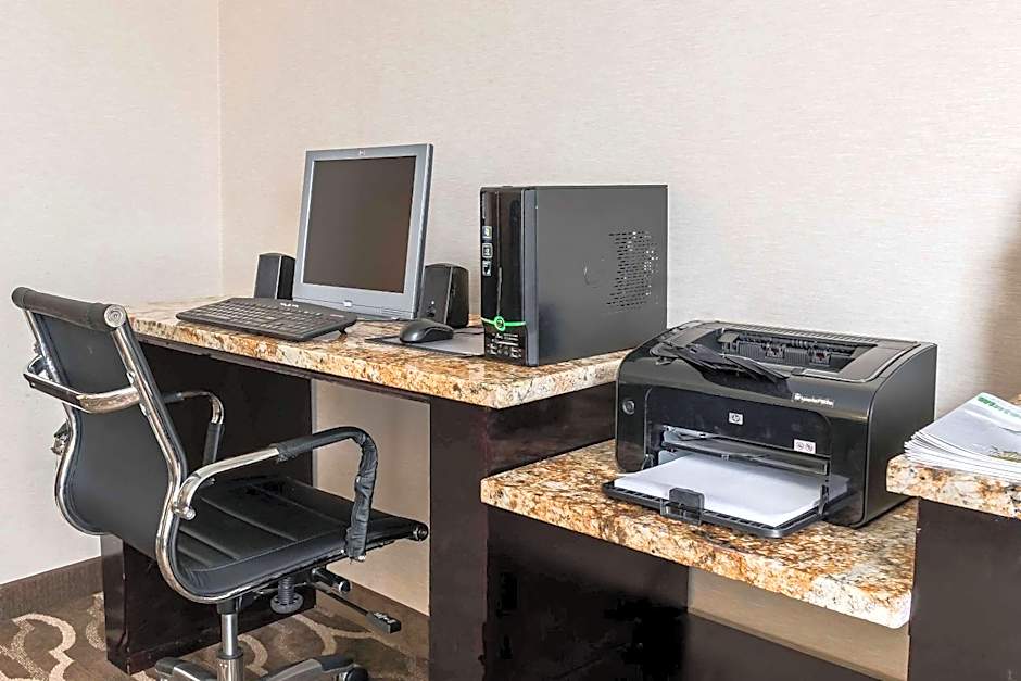 Comfort Inn - Pocono Mountain