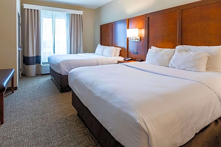 Comfort Suites Denver near Anschutz Medical Campus