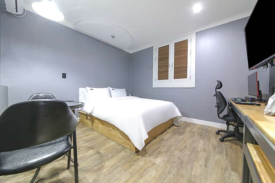 Dangjin Blanc Hotel