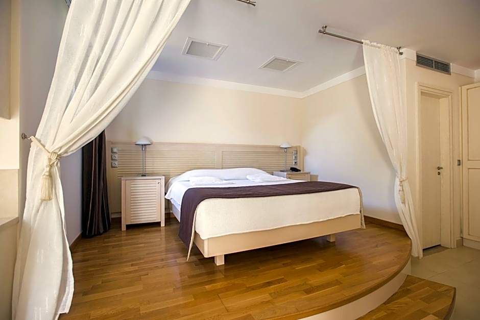 Almiriki Chios Rooms & Apartments