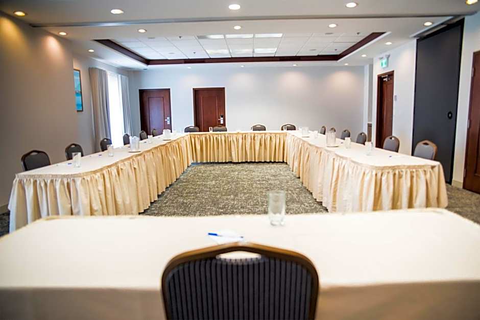 Hampton Inn & Suites by Hilton Laval